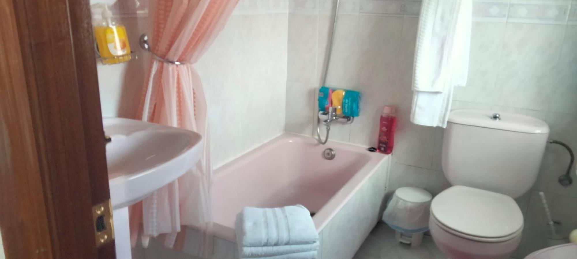 Apartamento Turísticos El Pontón *
